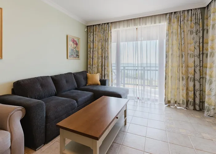 别墅 Sun 2 б Sozopolis 索佐波尔